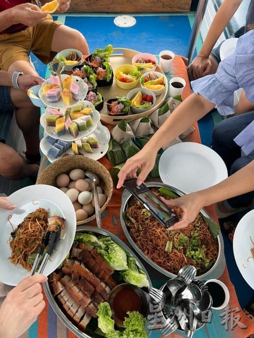 (19/7见报)星角摄/探秘㐷莫河红树林 独特生态惬意之旅