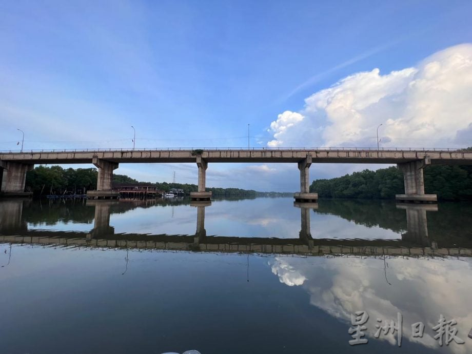 (19/7见报)星角摄/探秘㐷莫河红树林 独特生态惬意之旅