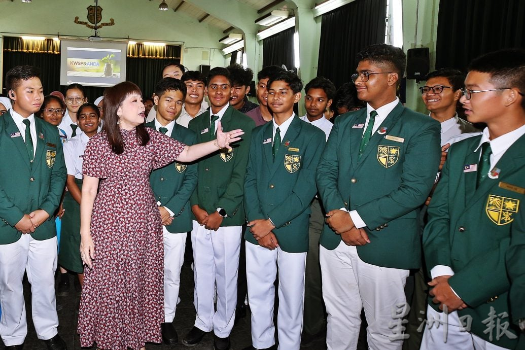 林慧英鼓励父母为孩子开设i-Saraan账户 每年最高可获政府500补贴