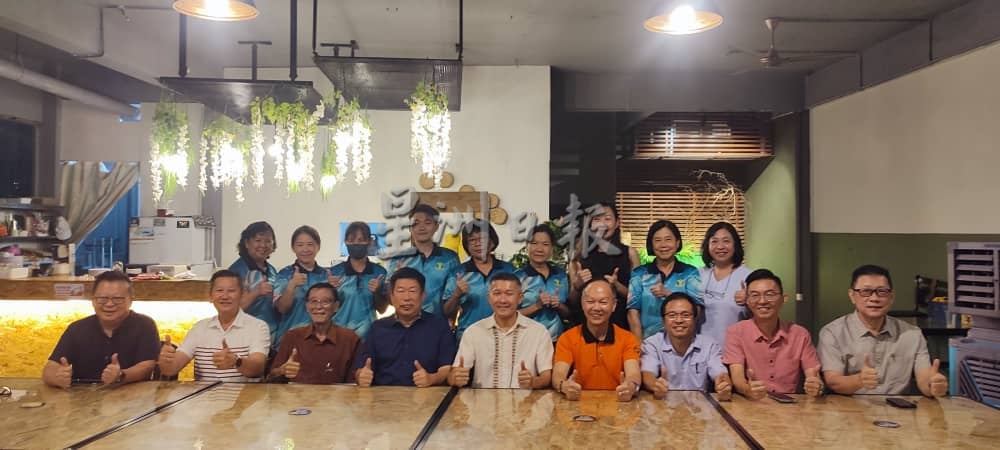 VIP文(大北马)圣米高中学义跑义卖会拟筹20万令吉提升校内基设