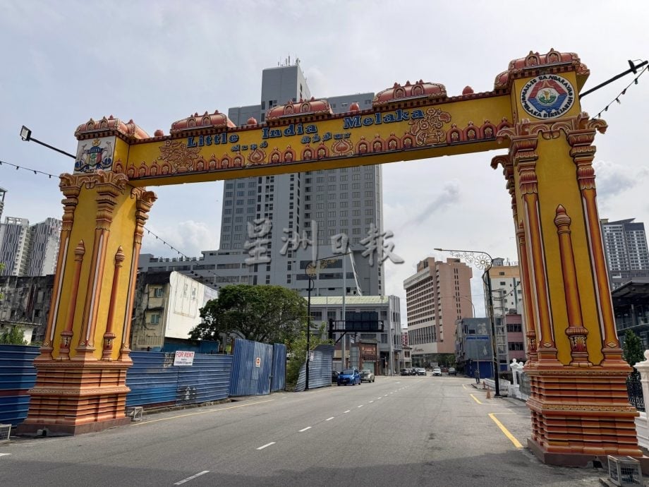 《用眼睛去旅游》:新路与“小印度”