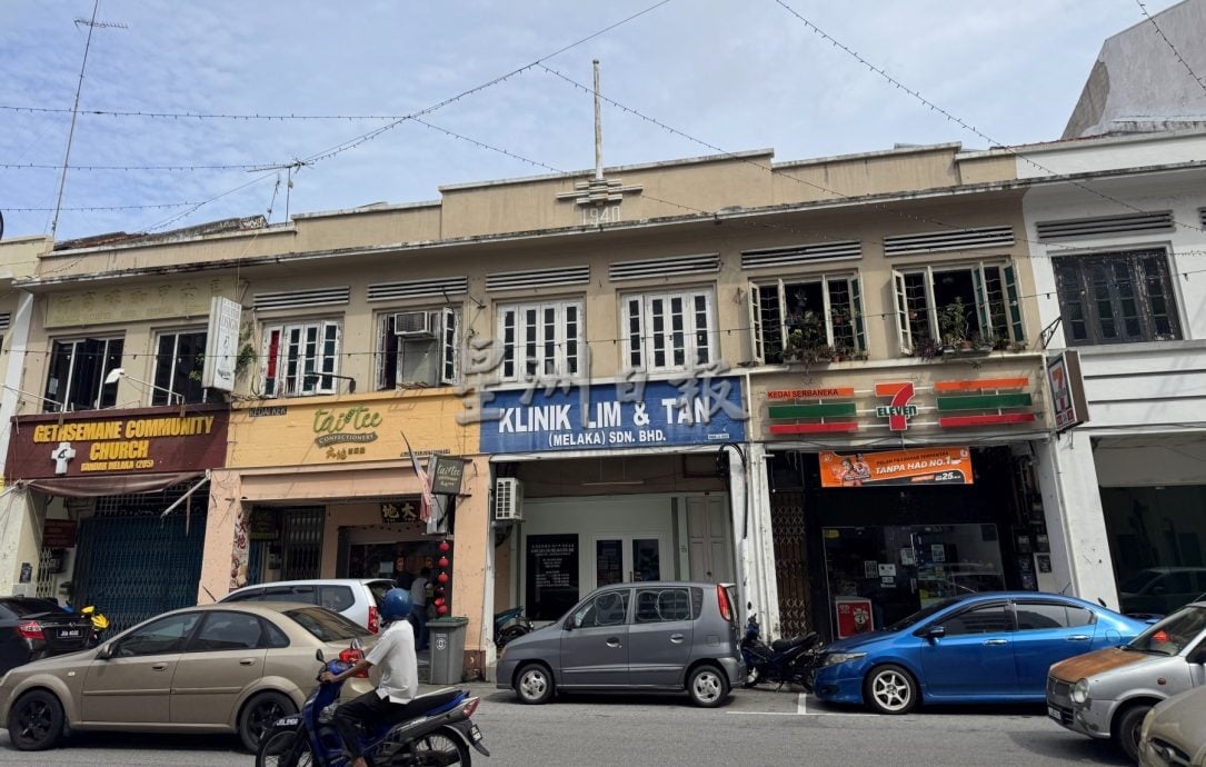 《用眼睛去旅游》：新路与“小印度”