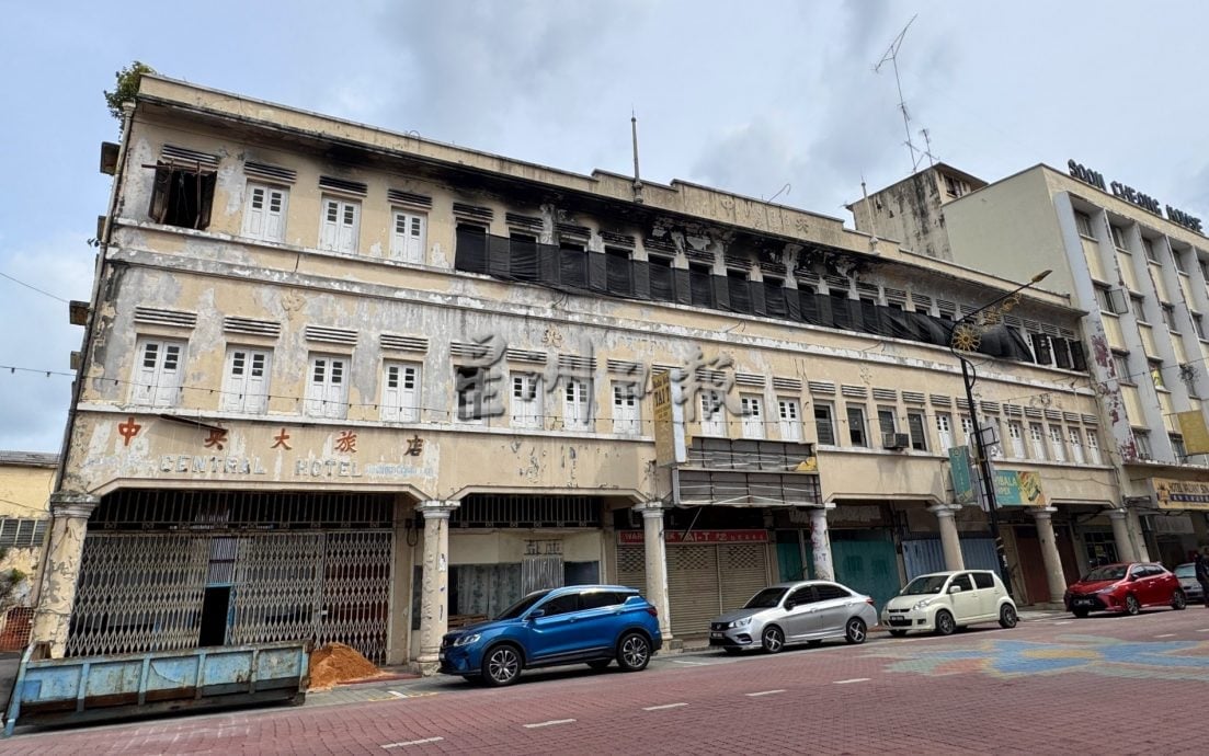 《用眼睛去旅游》：新路与“小印度”