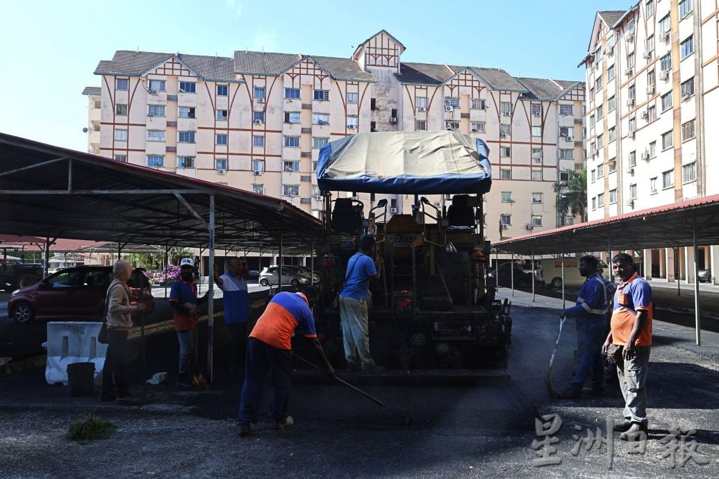 佳丽岭公寓铺路工程启动惹混乱 议员致歉促居民耐心配合
