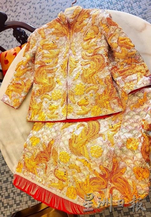 大霹雳封底主文/【人生•喜】| 吉日迎亲展传统礼俗 华丽裙褂藏巧思