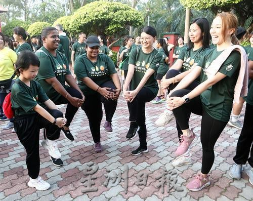 我们/蔬食路跑见证各族和谐