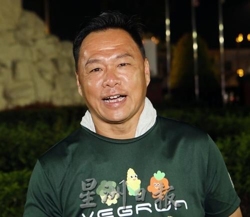 我们/蔬食路跑见证各族和谐