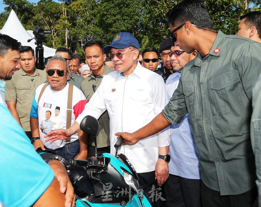 特朗普10月要来马? 安华:我头晕了