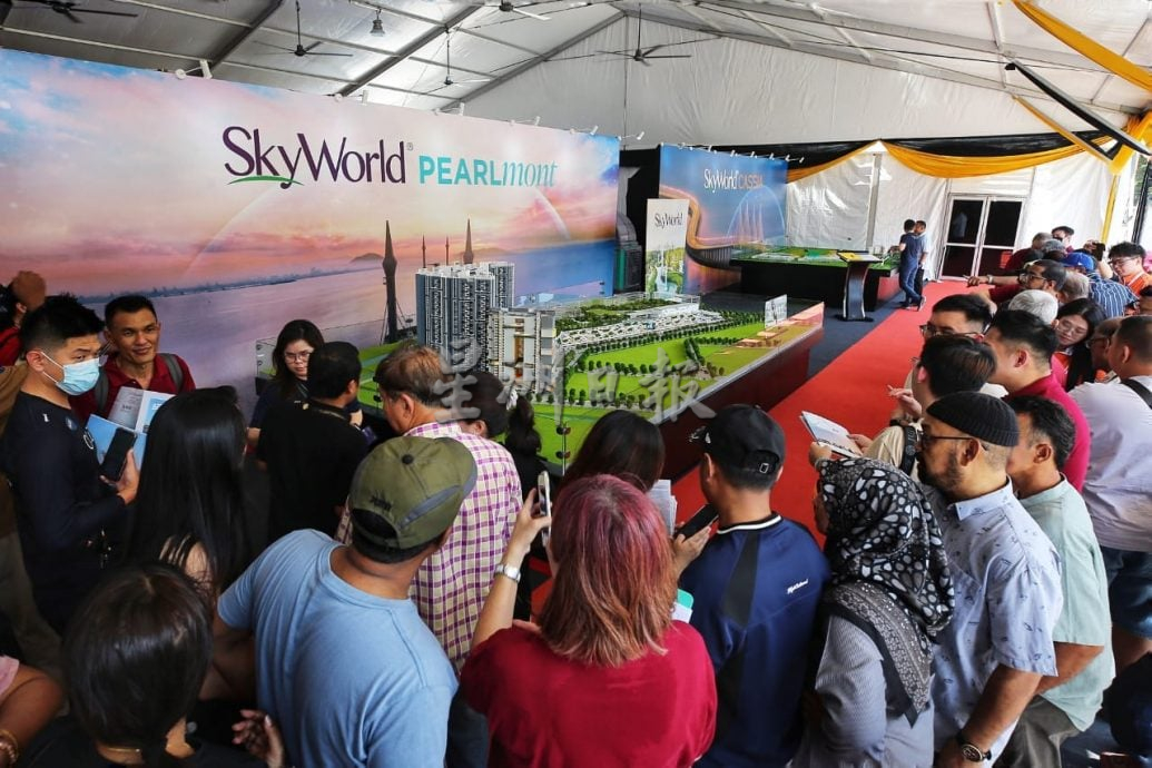 柔府至威北双溪赖高架公路常塞 安华：两周内宣布解决方案