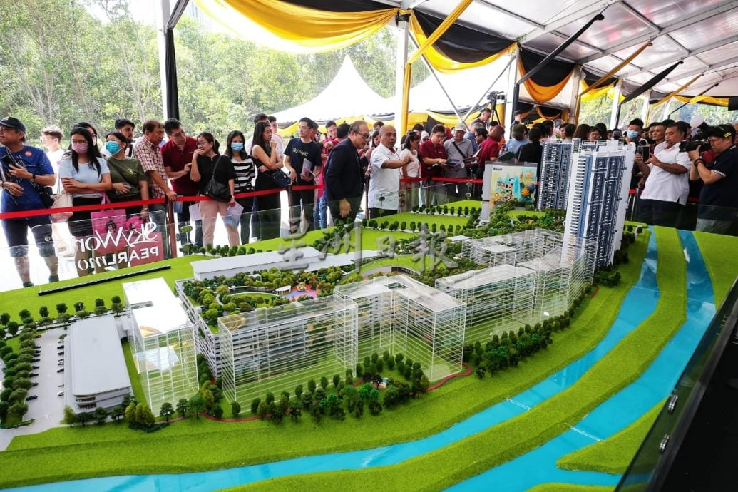 柔府至威北双溪赖高架公路常塞 安华：两周内宣布解决方案