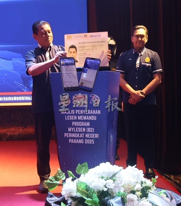 陆路交通局总监拿督艾迪法德里披露,该局正深入探讨,针对涉及违法行为的MyLesen(B2)免费摩托驾照计划受惠者,采取包括撤销驾照在内的执法行动