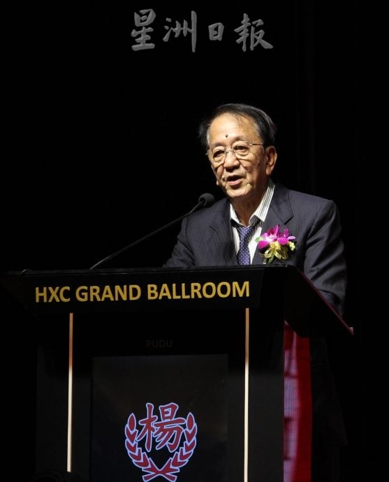 雪隆杨氏100周年 火箭杨门女将送8888大红包