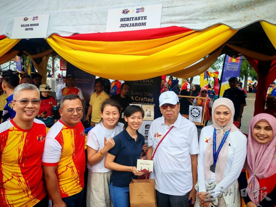 请签发-大都会/雪苏丹伉俪亲临参与KITA 3公里路跑，千余人共襄盛举／4图