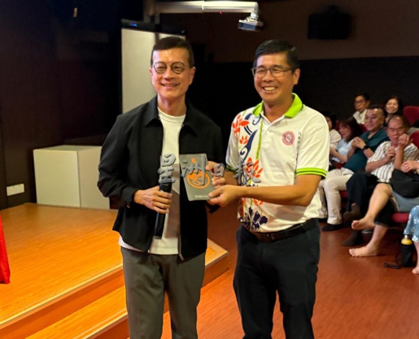 要签发（大北马）“能重重举起，才懂轻轻放下”  吴若权重训悟道理