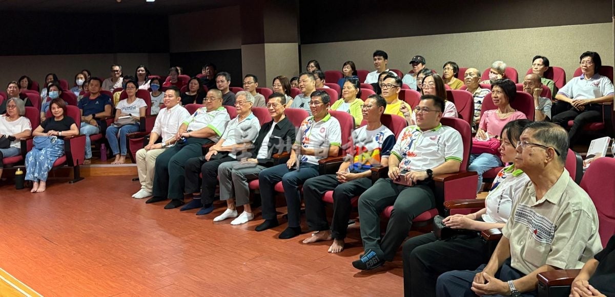 要签发（大北马）“能重重举起，才懂轻轻放下”  吴若权重训悟道理