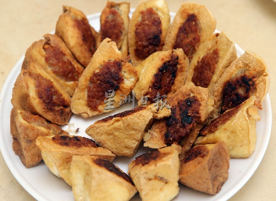 【私房好菜】炒面条 菜粄 酿豆腐 冷水河蔡武妹河婆滋味