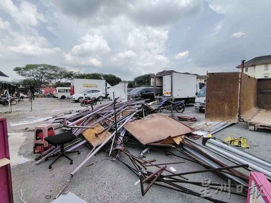 大都会（副文）/现代化风格旺沙马朱凌晨新市集大楼落成  500个摊贩迁新居  