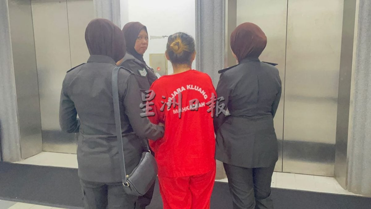 **即时国内**国：独家 | 涉收旅游团费后失踪 | 罗秀花1日内3庭面6控状 尚有8案排期