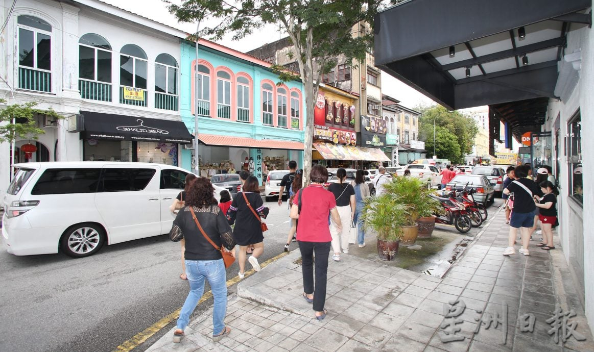 市政厅：按兽医局建议处置 依法执行安乐死更人道