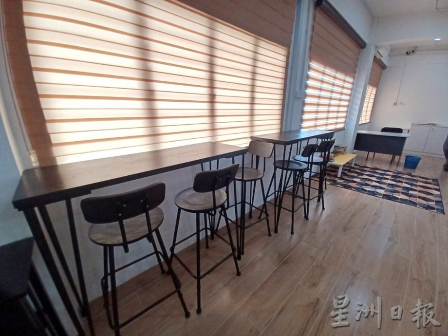 （版3头）大都会/班丹中华华小图书馆仅有2000本藏书，欢迎捐书