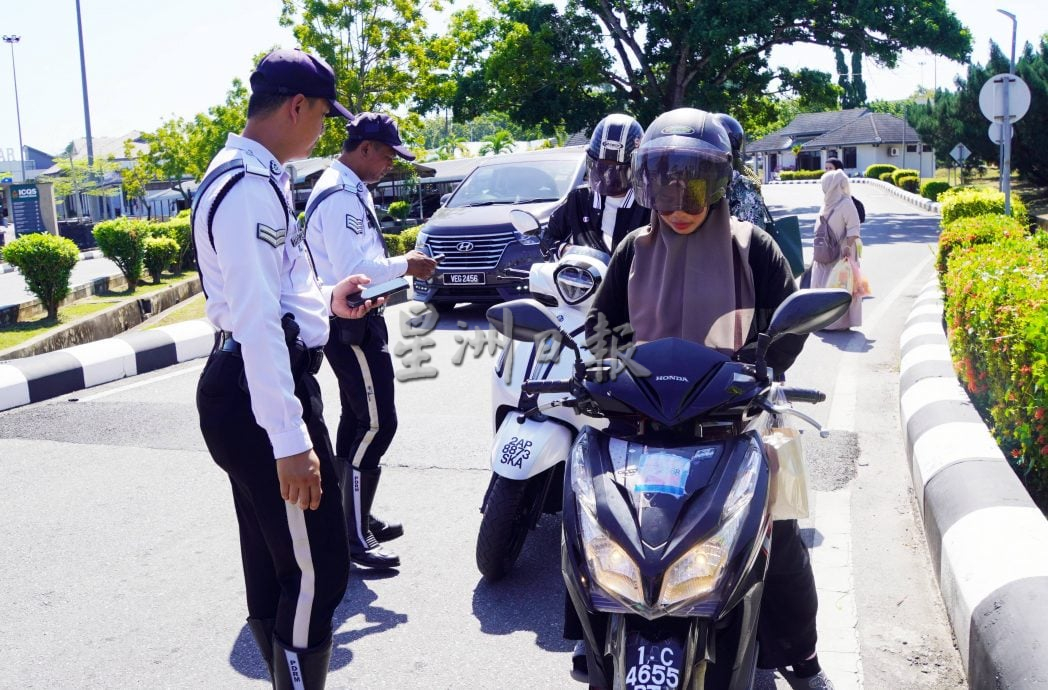 （大北马）泰男开车入境我国违规，累积36张交通罚单，OSTWA中拦截即场缴清