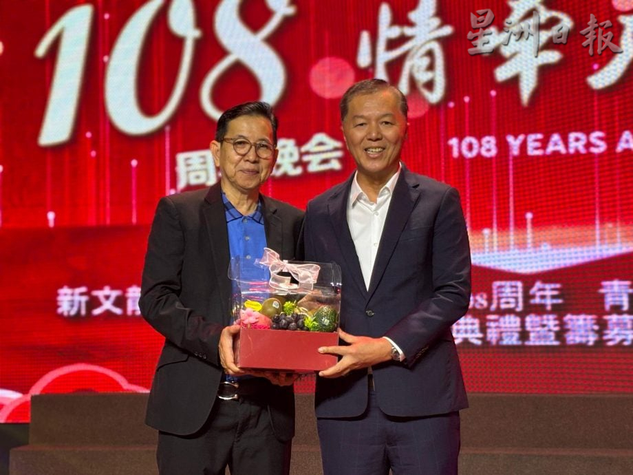 （已签发）柔：**版头**陈治年呼吁政府   搁置扩大SST征税