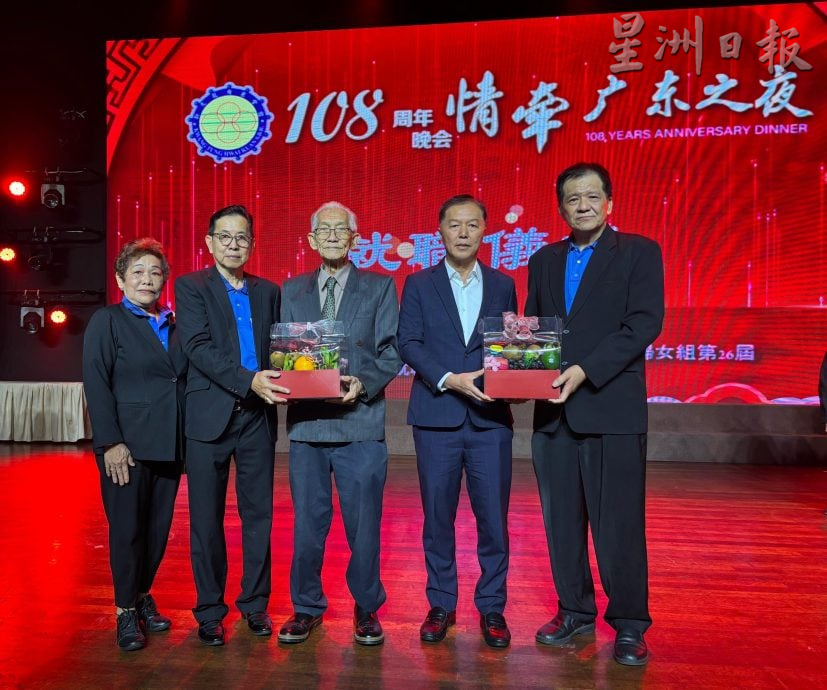 （已签发）柔：**版头**陈治年呼吁政府   搁置扩大SST征税