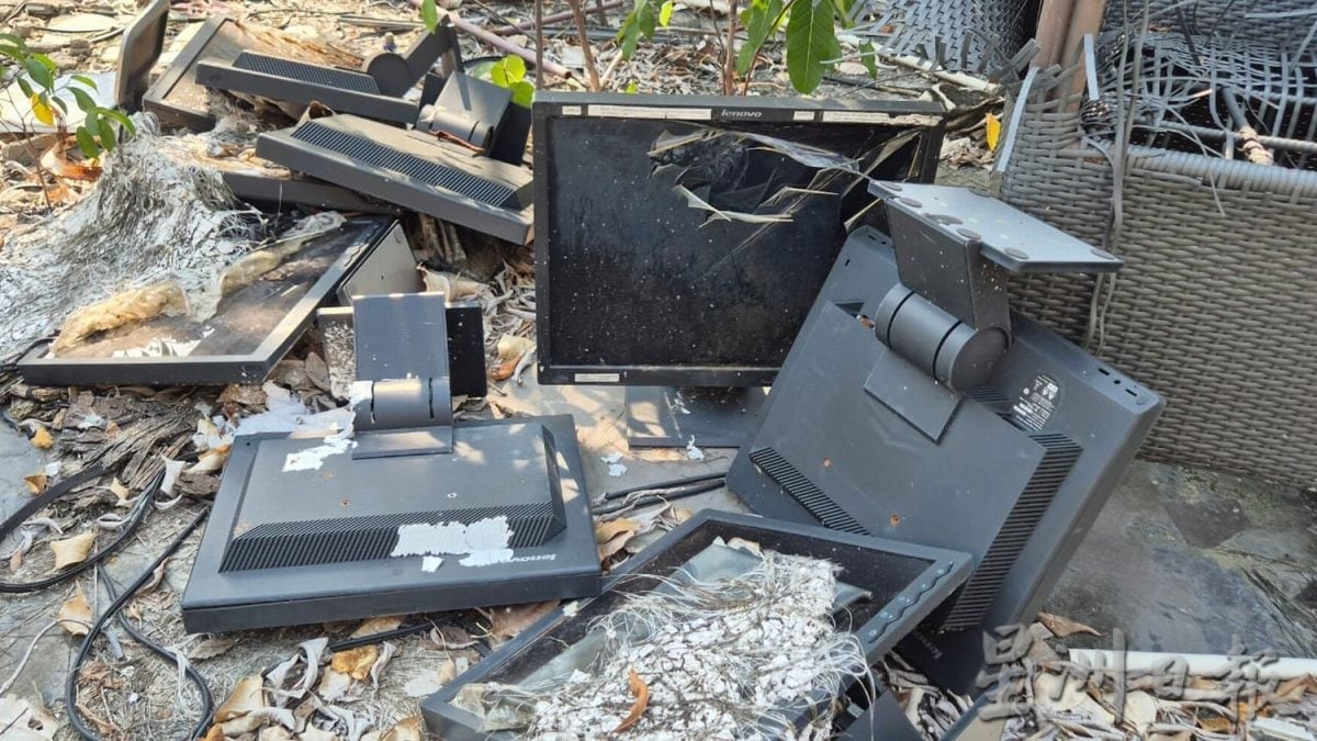 (古城第二版主文)The Jetty沦为“鬼城”