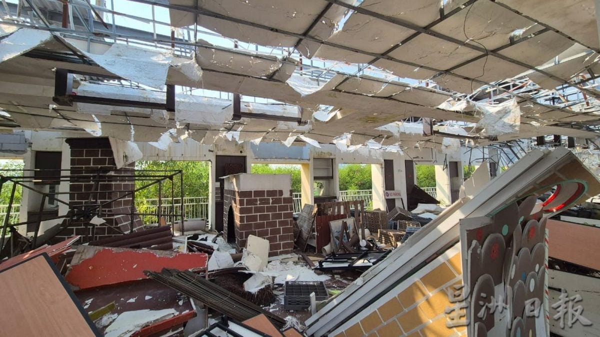 (古城第二版主文)The Jetty沦为“鬼城”