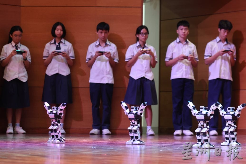 有广告/尊孔独中启用AI实验室/4图