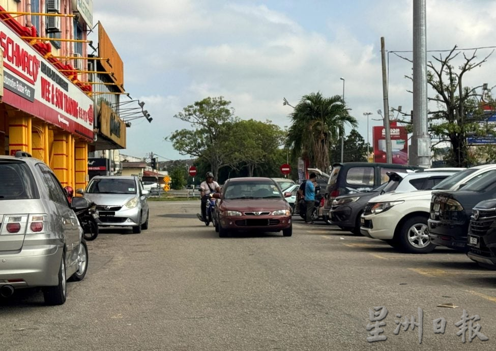 （古城封面主文）玛琳再也交通圈开设4条内路捷径工程动工·柏卡15及2路设单程道