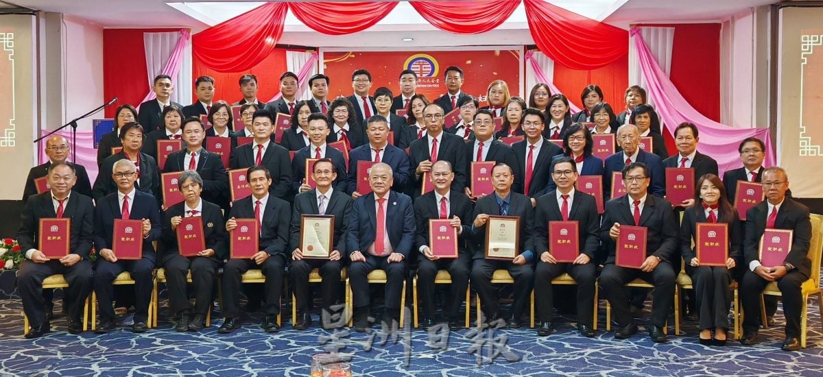 (大北马)章慕沙接棒玻华堂,表态有意承办全国文化节