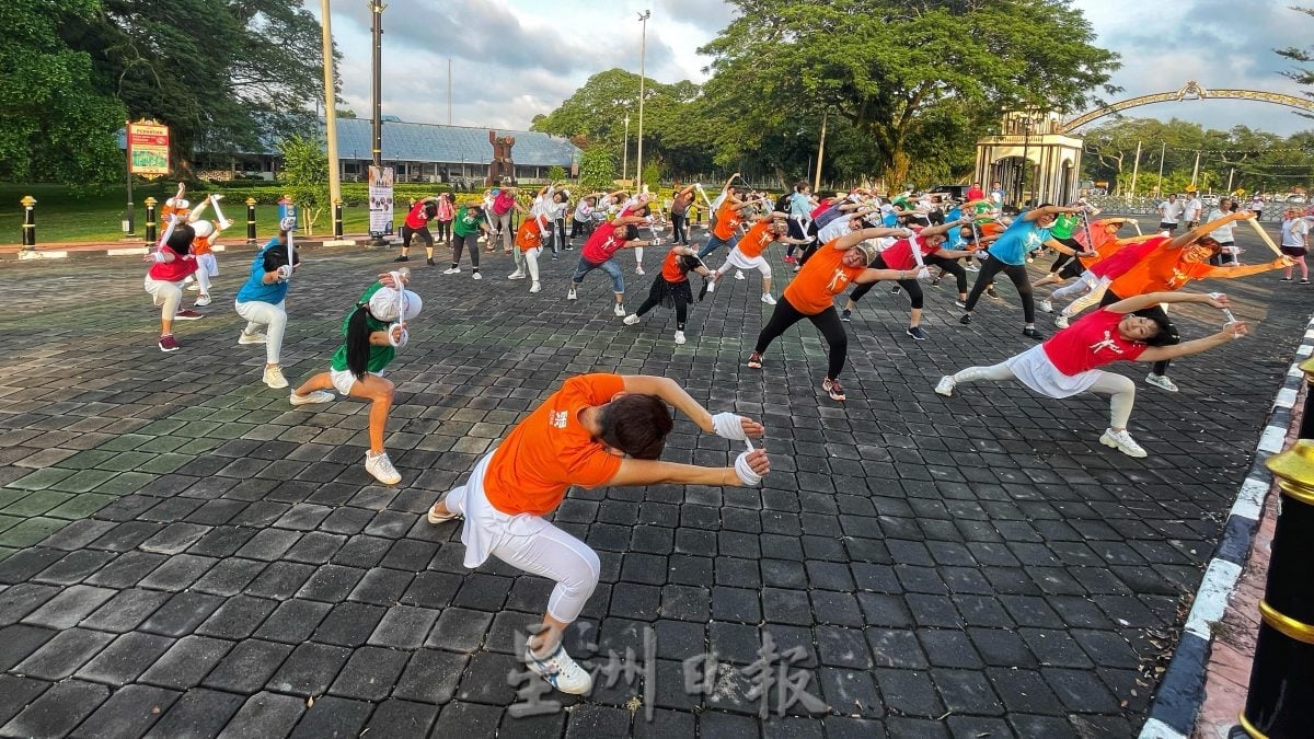 **已签发**柔:封面:善心美事〡全人国际关怀撒种麻坡 助生命斗士从“心”得力