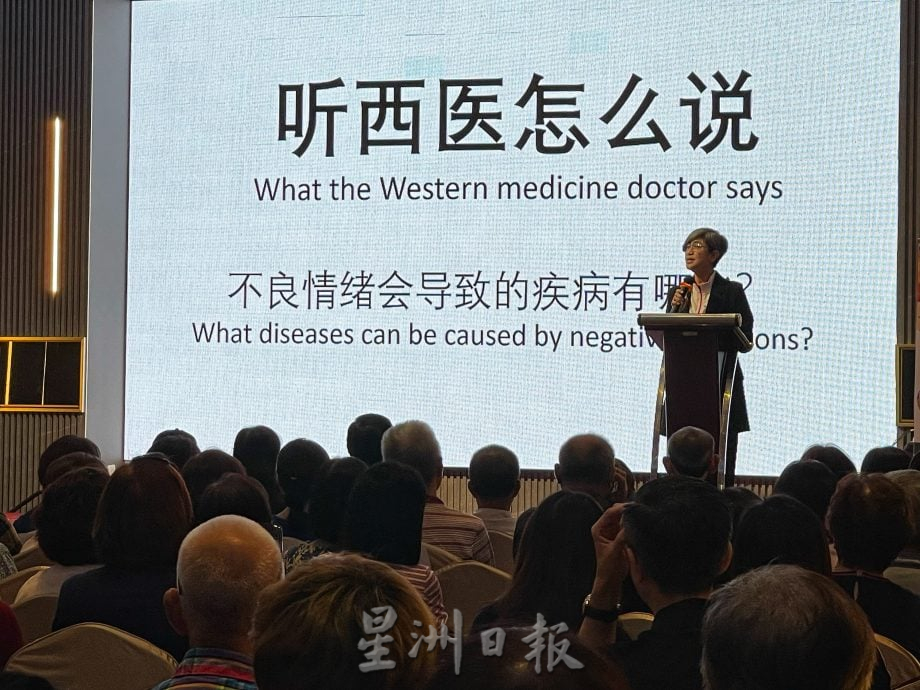 **已签发**柔:封面:善心美事〡全人国际关怀撒种麻坡 助生命斗士从“心”得力