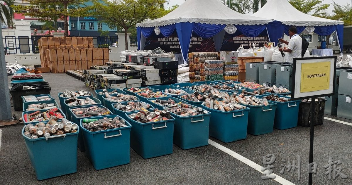 必下-大都会：瓜冷警方销毁47宗已结案证物估计总值达108万令吉／8图（选下）