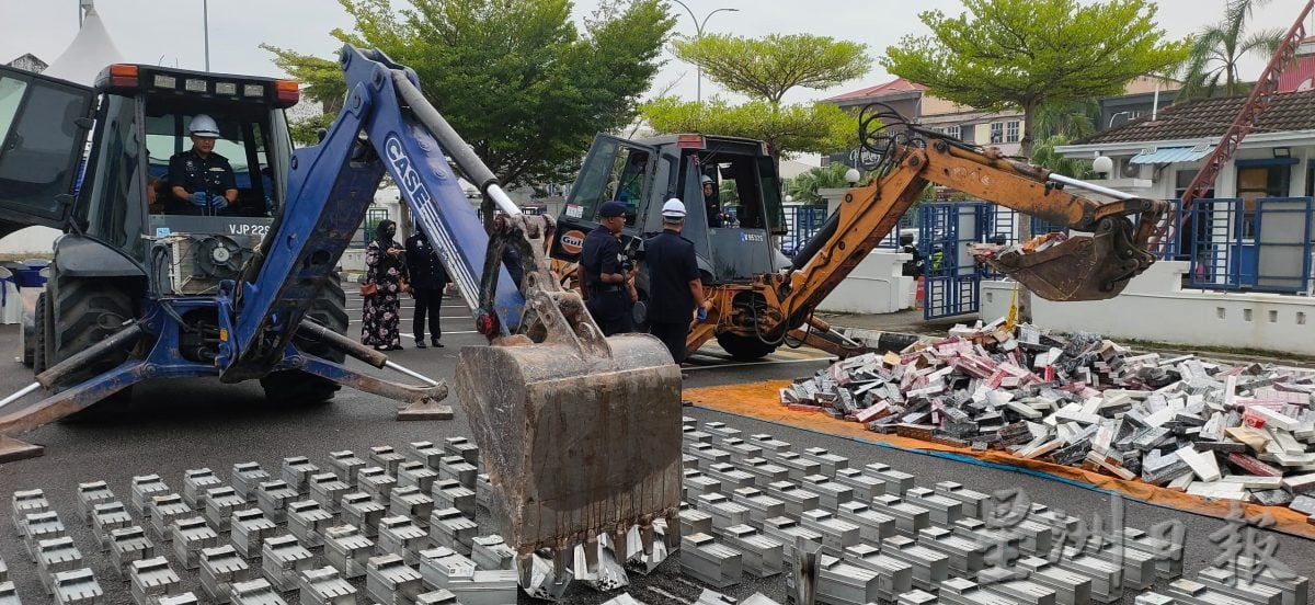 必下-大都会：瓜冷警方销毁47宗已结案证物估计总值达108万令吉／8图（选下）