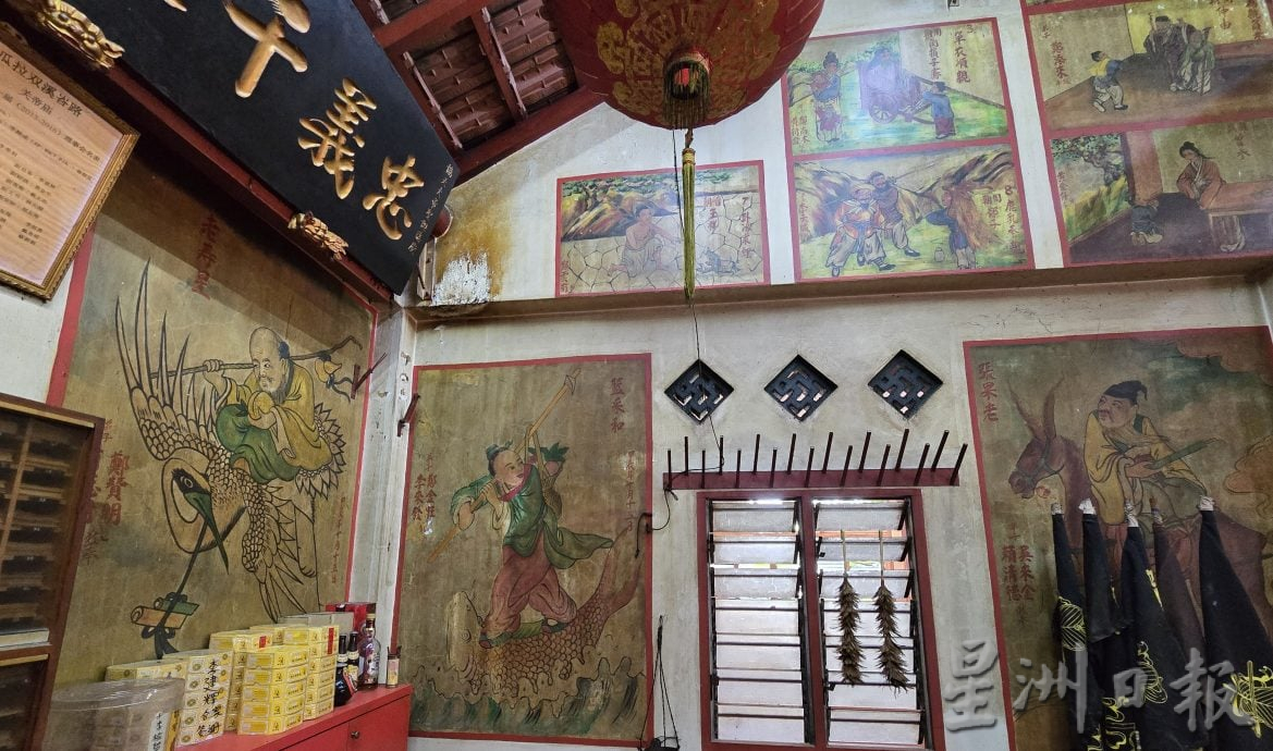 (古城第二版主文)《庙堂之旅》瓜拉关帝庙走过一甲子 镇民心中净土与童年欢乐回忆