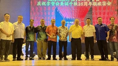 彭心慈将助选民续保   400选民SKSPS下受惠