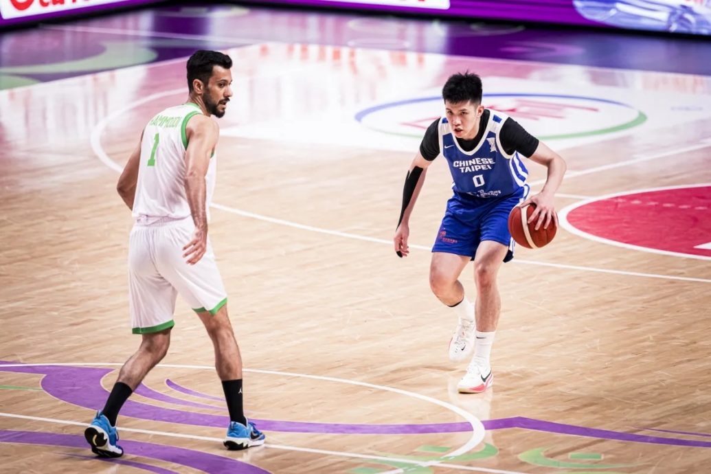 2025年亚洲杯男篮赛| 狂飙三分 6人得分上双  中国31分大胜印度