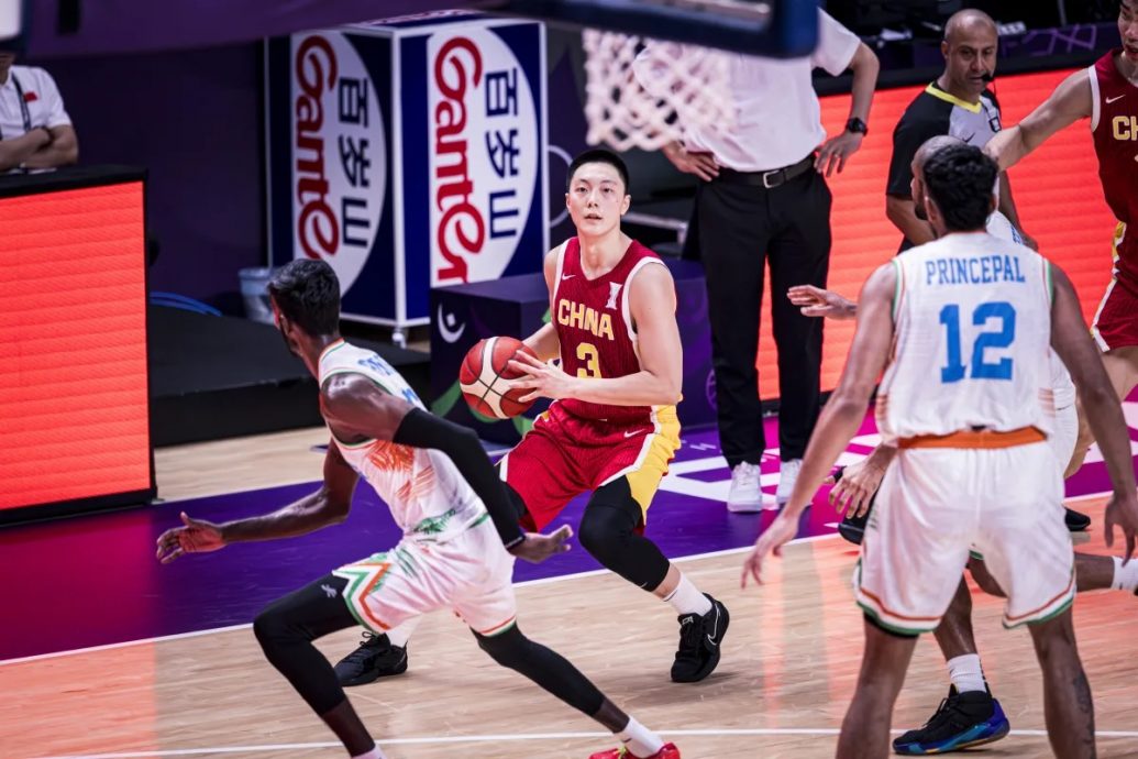 2025年亚洲杯男篮赛| 狂飙三分 6人得分上双  中国31分大胜印度