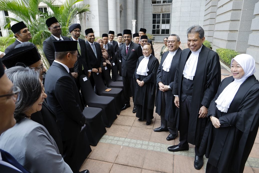 23人获委高庭司法专员