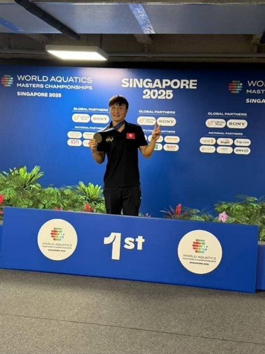 45岁方力申宝刀未老 游泳锦标赛夺双金