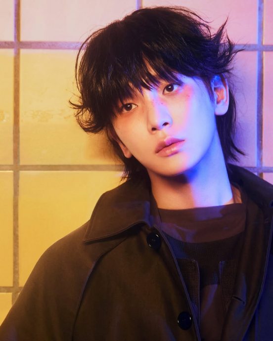 4女狂讲Key坏话40分钟 本尊坐隔壁全听了超尴尬