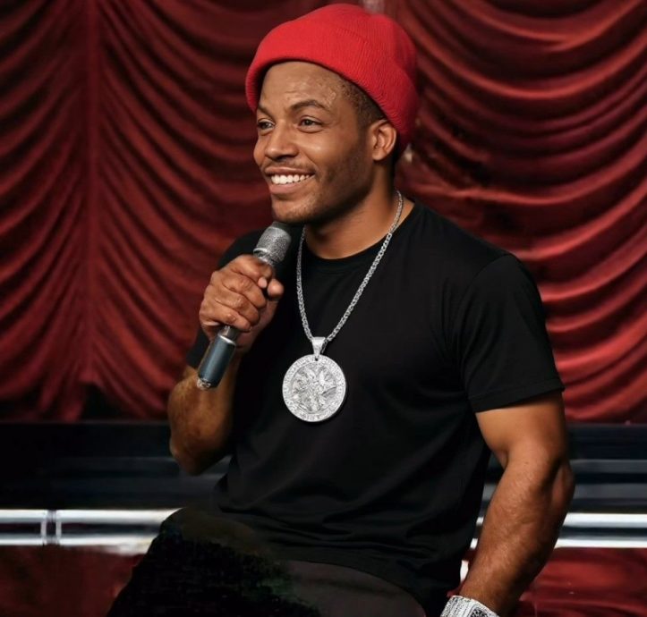 52岁喜剧演员遭枪杀惨死街头！粉丝震惊悲痛