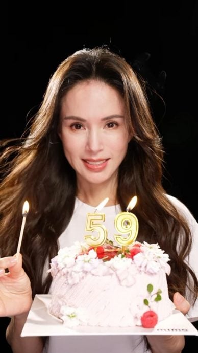 59岁李若彤“冻龄”惹祸 入境泰国遭质疑用假护照