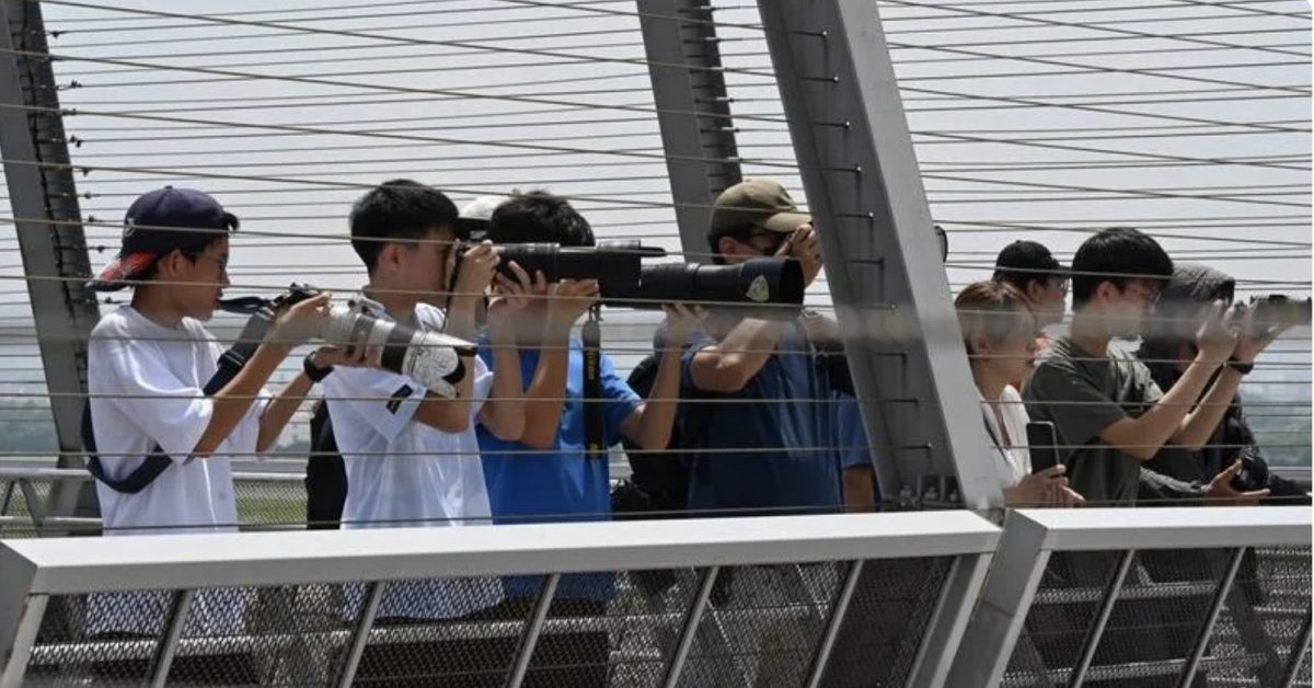 ANA星战彩绘机退役 “黑武士”惊喜迎机