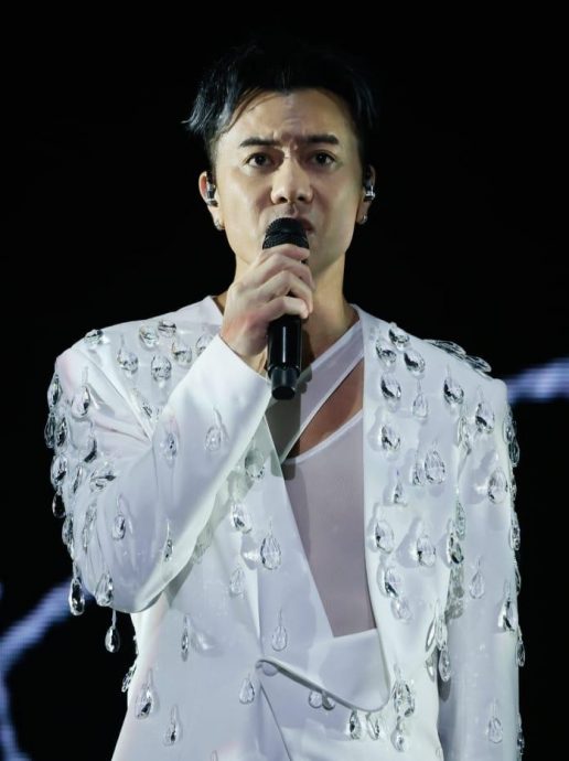 BIG FOUR隔12年合体开唱互亏 张卫健变身“黑悟空”被围攻