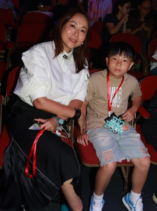 BIG FOUR隔12年合体开唱互亏 张卫健变身“黑悟空”被围攻