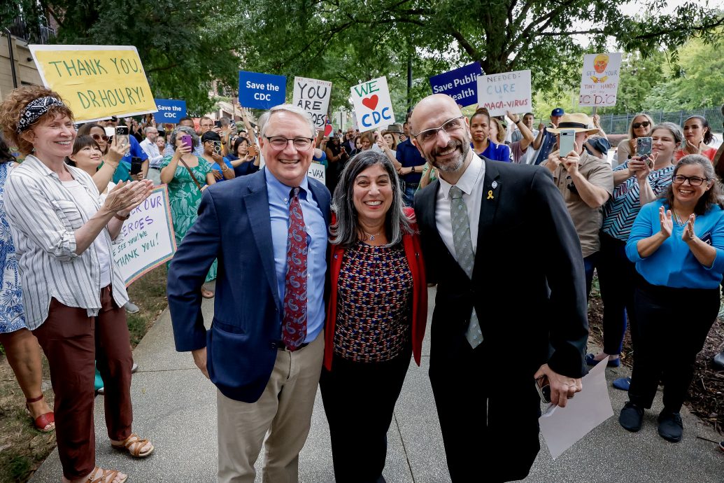 CDC主任被开除 3高官请辞抗议