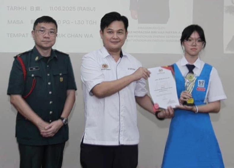 NS年轻人:芙蓉一区华文学术嘉年华 文丁国中勇夺13奖